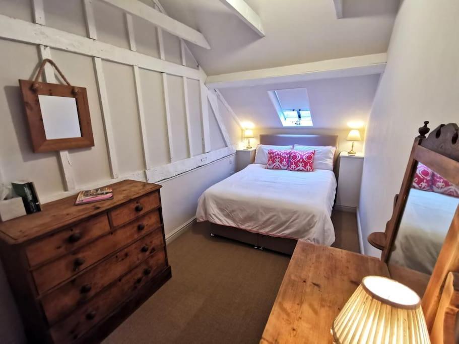 Lovely 2 Bed Annexe Near Σαλισμπέρι Εξωτερικό φωτογραφία