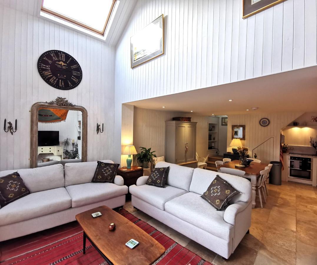 Lovely 2 Bed Annexe Near Σαλισμπέρι Εξωτερικό φωτογραφία