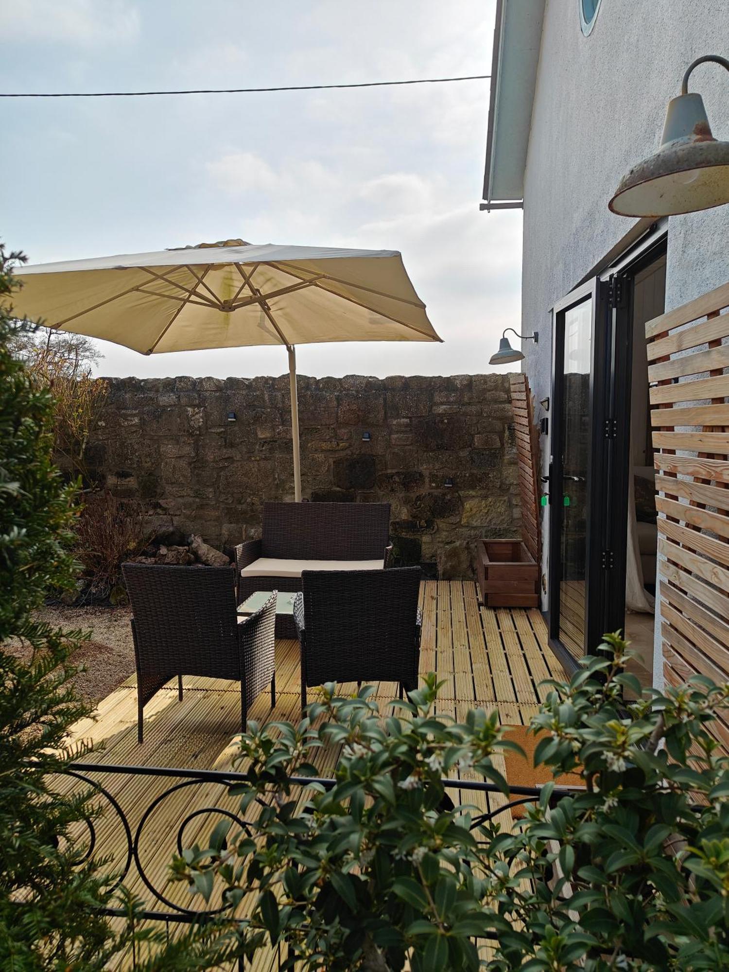 Lovely 2 Bed Annexe Near Σαλισμπέρι Εξωτερικό φωτογραφία