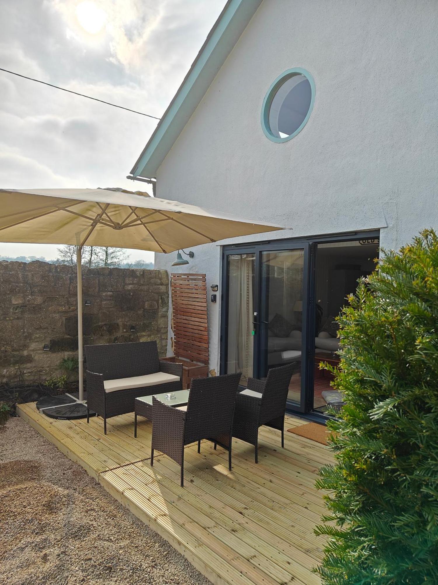 Lovely 2 Bed Annexe Near Σαλισμπέρι Εξωτερικό φωτογραφία